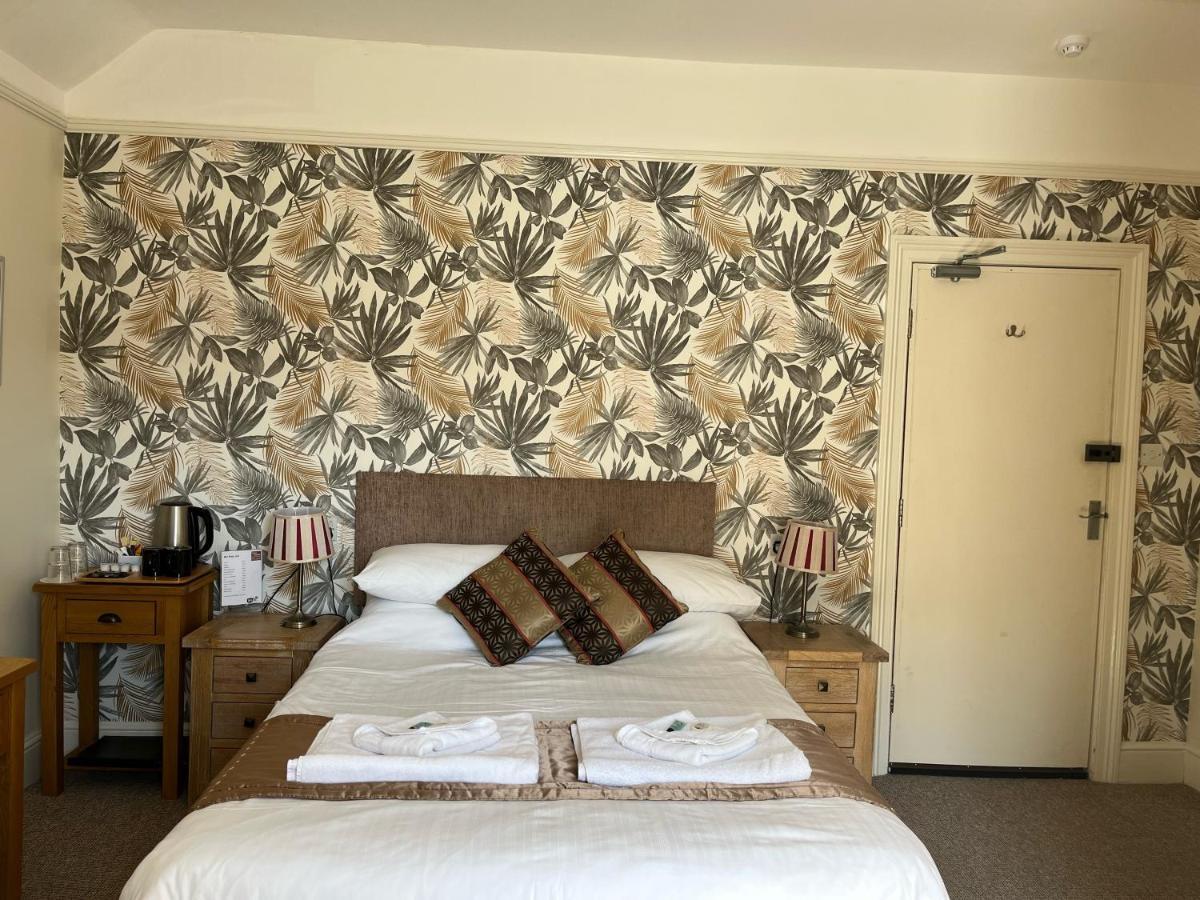 Cairn House 4* Ильфракомб