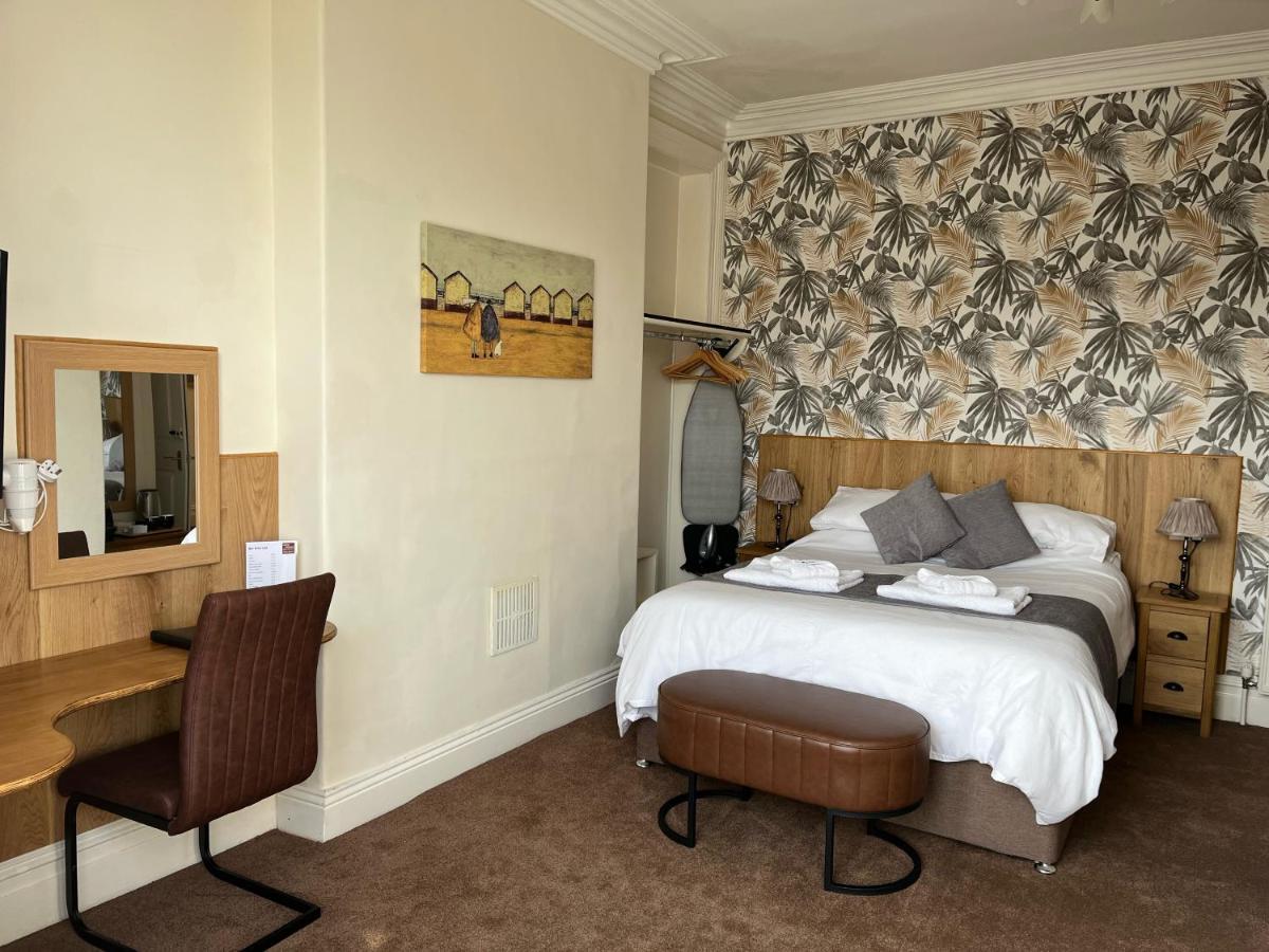Cairn House 4* Ильфракомб